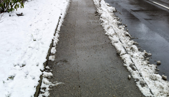 sidewalk repair safety regina